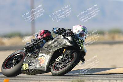 media/Nov-01-2025-CVMA (Sat) [[fc0f7531b8]]/Race 11-Amateur Supersport Open/